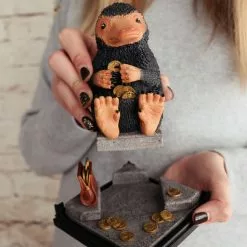 Figura De Escarbato Animales Fantásticos Y Dónde Encontrarlos 19 X 11 Cm -Complementos Ventas figura de escarbato animales fantasticos y donde encontrarlos 19 x 11 cm 3